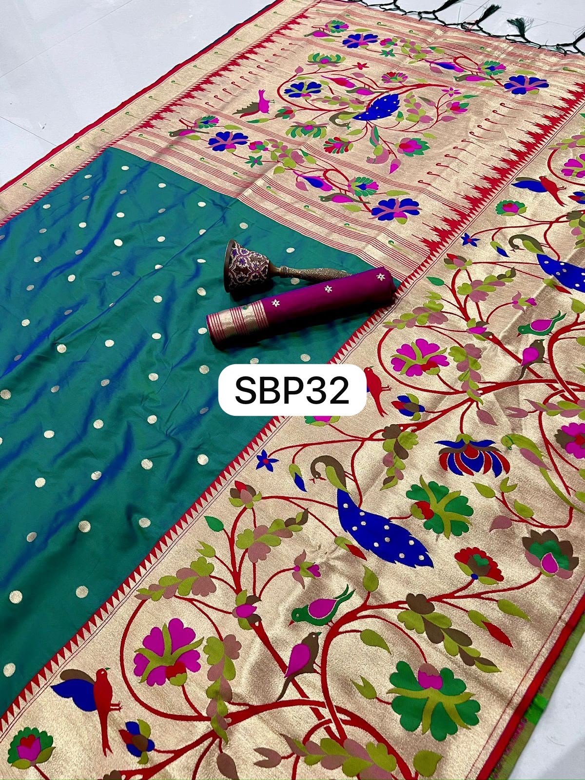 Big border Maharani Paithani SBP32 - Image 7